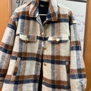 Brown and blue Zara shacket. Only worn once.